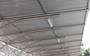 installing Round Green metal roofing